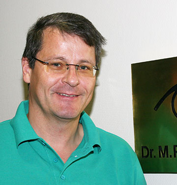 Georg Leuschner, Augenarzt